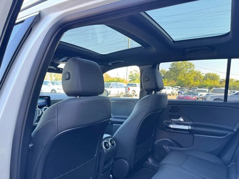 Used 2024 Mercedes-Benz GLB 250 4MATIC w/ Exclusive Package image 20