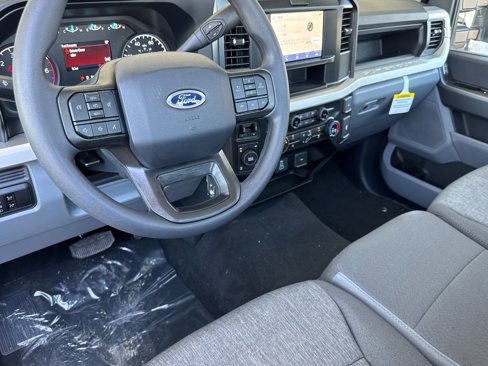 New 2025 Ford F250 XLT image 12