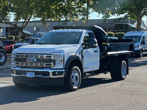 New 2025 Ford F550 4x4 Regular Cab Super Duty image 2