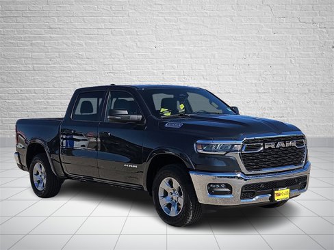 New 2026 RAM 1500 4x4 Crew Cab image 6