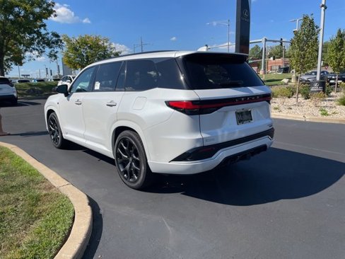 New 2026 Lexus TX 500h AWD image 5