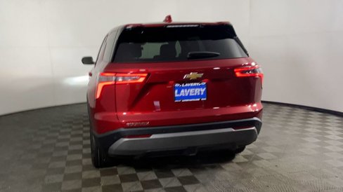 New 2026 Chevrolet Equinox LT w/ Convenience Package II image 8