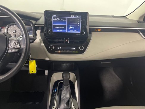 Certified 2022 Toyota Corolla LE image 16