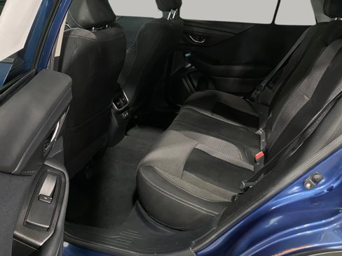 Used 2022 Subaru Outback Premium image 8
