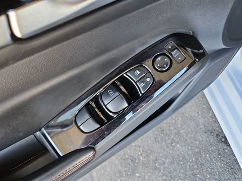 Used 2024 Nissan Altima 2.5 SR image 26