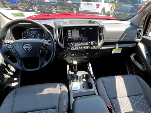 Certified 2025 Nissan Frontier SV image 21
