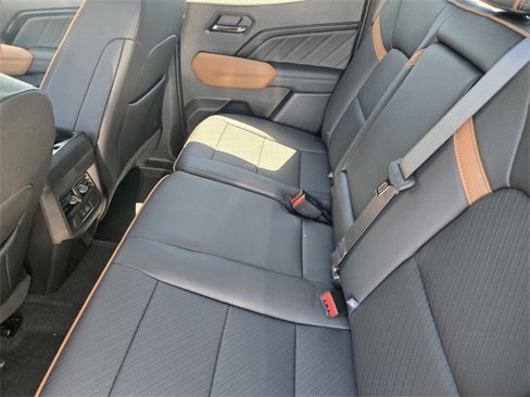 New 2026 GMC Canyon AT4 w/ Technology Plus Package image 8