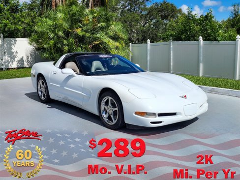 Used 2004 Chevrolet Corvette Coupe w/ Preferred Equipment Group image 1