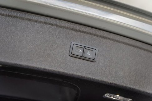 Used 2020 Audi SQ5 Premium Plus w/ Premium Plus Package image 12