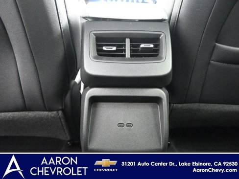 New 2026 Chevrolet Equinox EV LT image 24