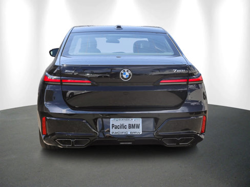 New 2026 BMW 760i xDrive w/ Premium Package image 5
