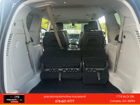 Used 2017 Chrysler Pacifica Touring-L image 15