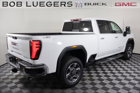 New 2026 GMC Sierra 2500 SLT w/ SLT Premium Package image 9