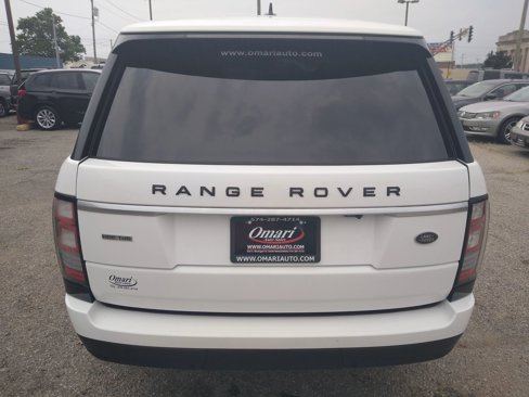 Used 2016 Land Rover Range Rover HSE image 9