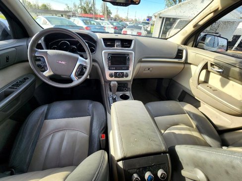 Used 2015 GMC Acadia SLE image 21