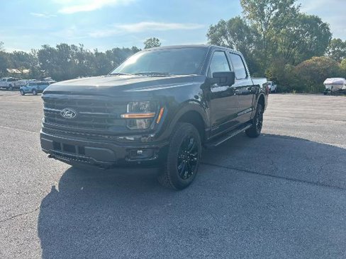 New 2025 Ford F150 XLT image 23