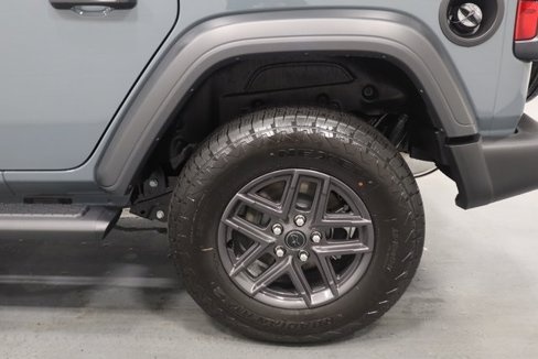 New 2025 Jeep Wrangler Sport S image 24