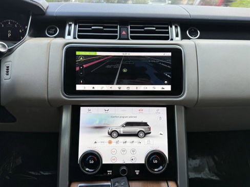 Used 2020 Land Rover Range Rover HSE image 27