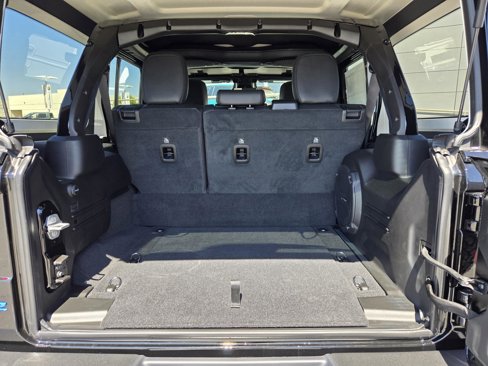New 2025 Jeep Wrangler Unlimited Rubicon 4xe image 32