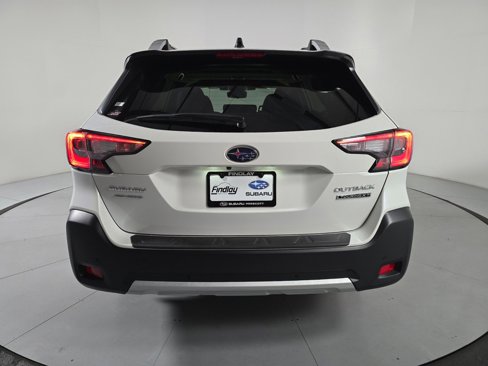 New 2025 Subaru Outback Touring XT image 4