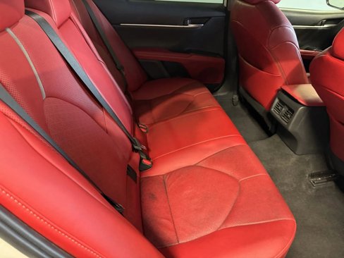 Used 2023 Toyota Camry XSE image 7