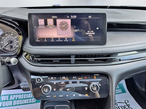 Used 2023 INFINITI QX60 Pure image 14