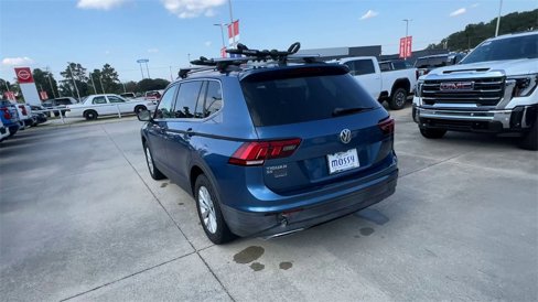 Used 2019 Volkswagen Tiguan SE image 7