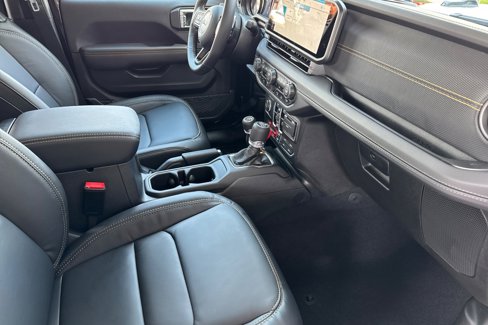 New 2025 Jeep Wrangler Unlimited Rubicon 392 image 14
