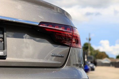 Used 2022 Audi A4 2.0T Premium image 44
