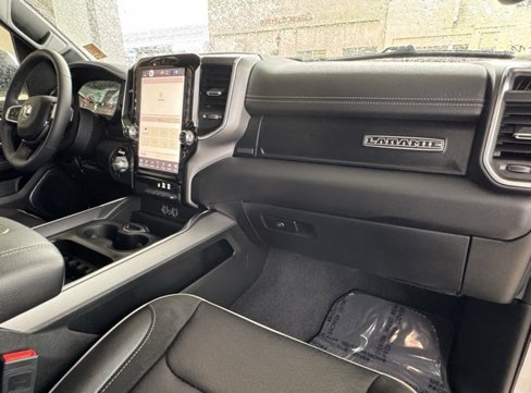 Used 2025 RAM 1500 Laramie image 14