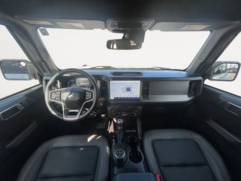 Used 2023 Ford Bronco Outer Banks image 13