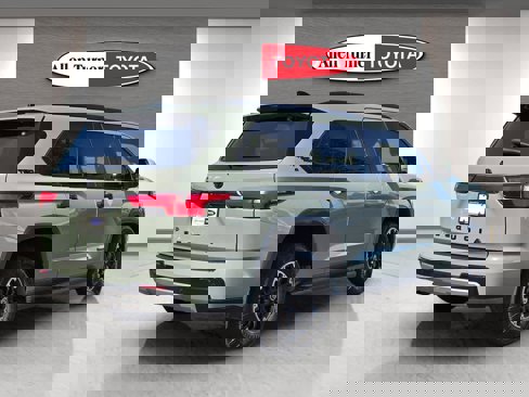 Used 2023 Toyota Sequoia Limited image 6