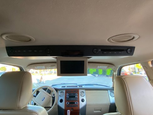 Used 2010 Ford Expedition EL Eddie Bauer image 16