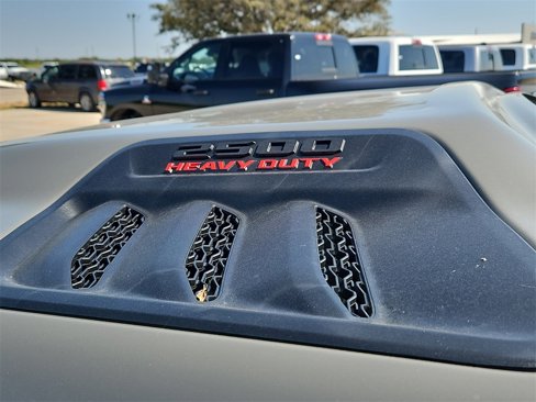 New 2026 RAM 2500 Laramie w/ Night Edition image 15