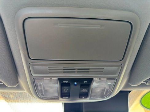 Used 2022 Honda Pilot Special Edition image 16