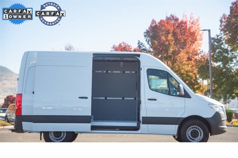 Used 2025 Mercedes-Benz Sprinter 2500 image 7