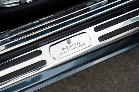 Used 2016 Rolls-Royce Wraith image 16