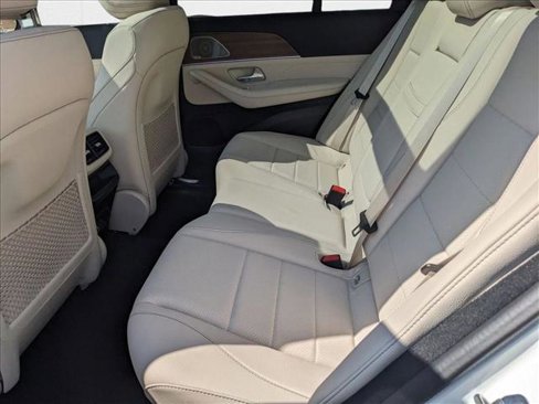 New 2026 Mercedes-Benz GLE 450e 4MATIC image 19