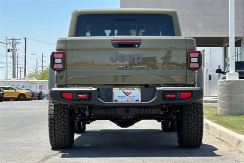 New 2025 Jeep Gladiator Rubicon image 4