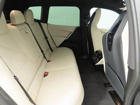 Certified 2025 BMW iX xDrive50 w/ Premium Package image 23