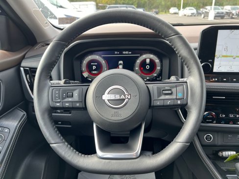 Used 2022 Nissan Rogue Platinum w/ Head-Up Display Package image 20