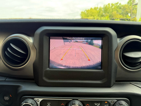 Used 2020 Jeep Wrangler Unlimited Sport image 35