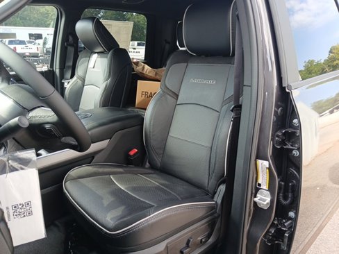 New 2026 RAM 4500 Laramie image 31