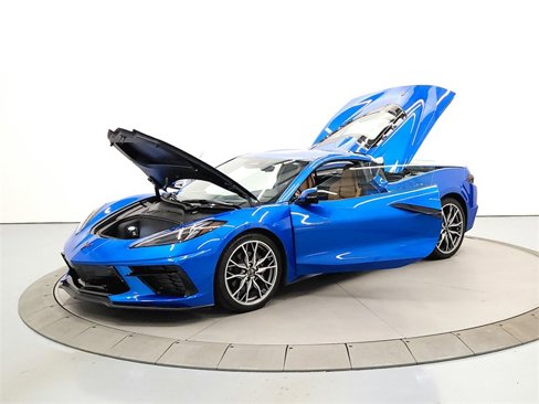 Used 2024 Chevrolet Corvette Stingray Preferred Cpe w/ Stealth Interior Trim Package image 12
