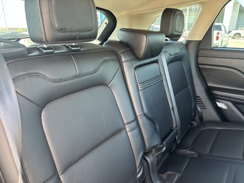Used 2023 Lincoln Corsair AWD image 23