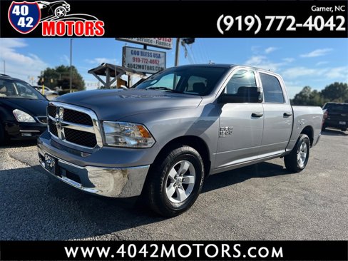 Used 2022 RAM 1500 Classic SLT w/ Trailer & Traction Group image 1