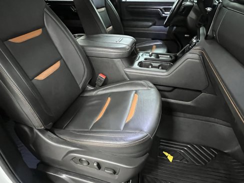 Used 2024 GMC Sierra 3500 AT4 w/ AT4 Preferred Package image 64