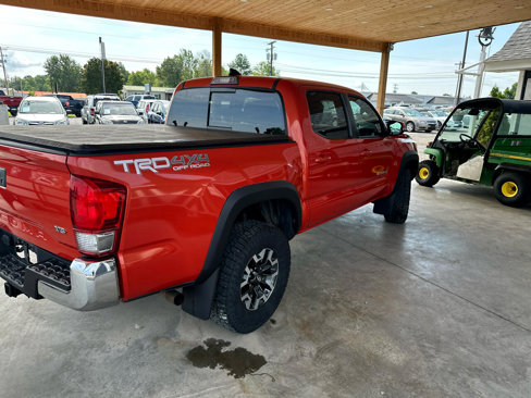 Used 2017 Toyota Tacoma TRD Off-Road image 22