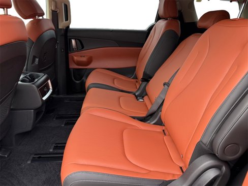 New 2026 Kia Carnival EX image 14