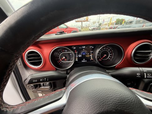 Used 2020 Jeep Gladiator Rubicon image 12
